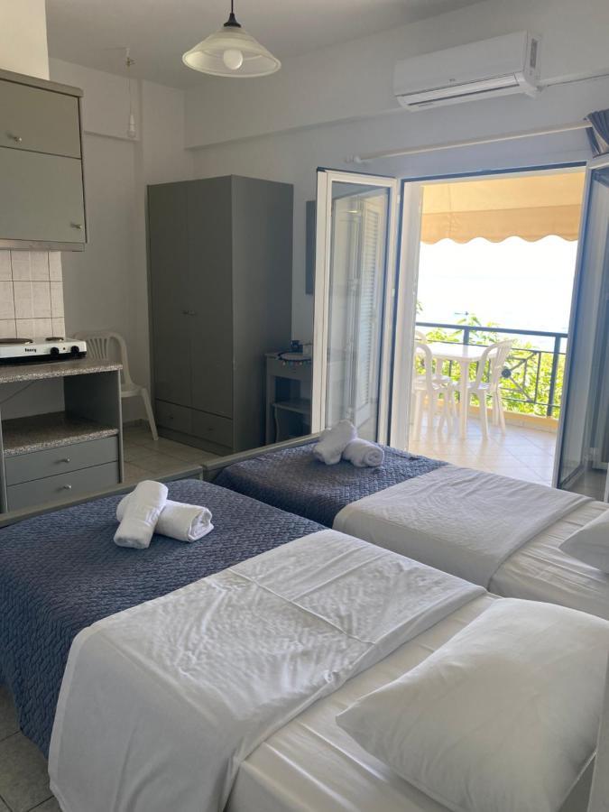 Sindonia Beach Apartment'S Psari Forada Buitenkant foto