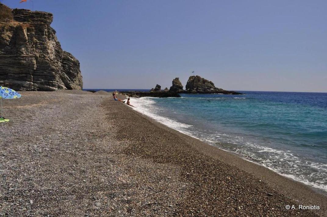 Sindonia Beach Apartment'S Psari Forada Buitenkant foto